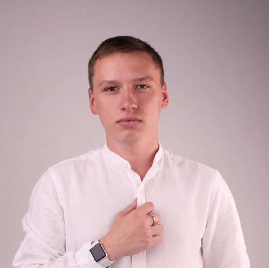 Дмитро Бондар